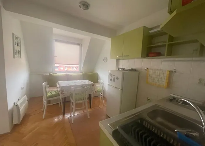 Wolf's Flat דירה